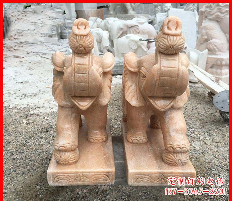 郴州鼻卷绣球的小象石雕