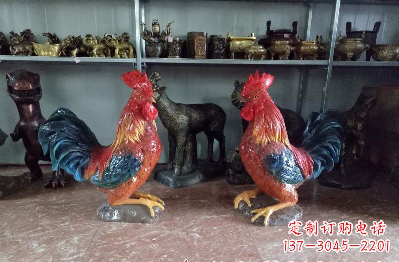 郴州玻璃钢公鸡雕塑——给环境带来美丽的色彩