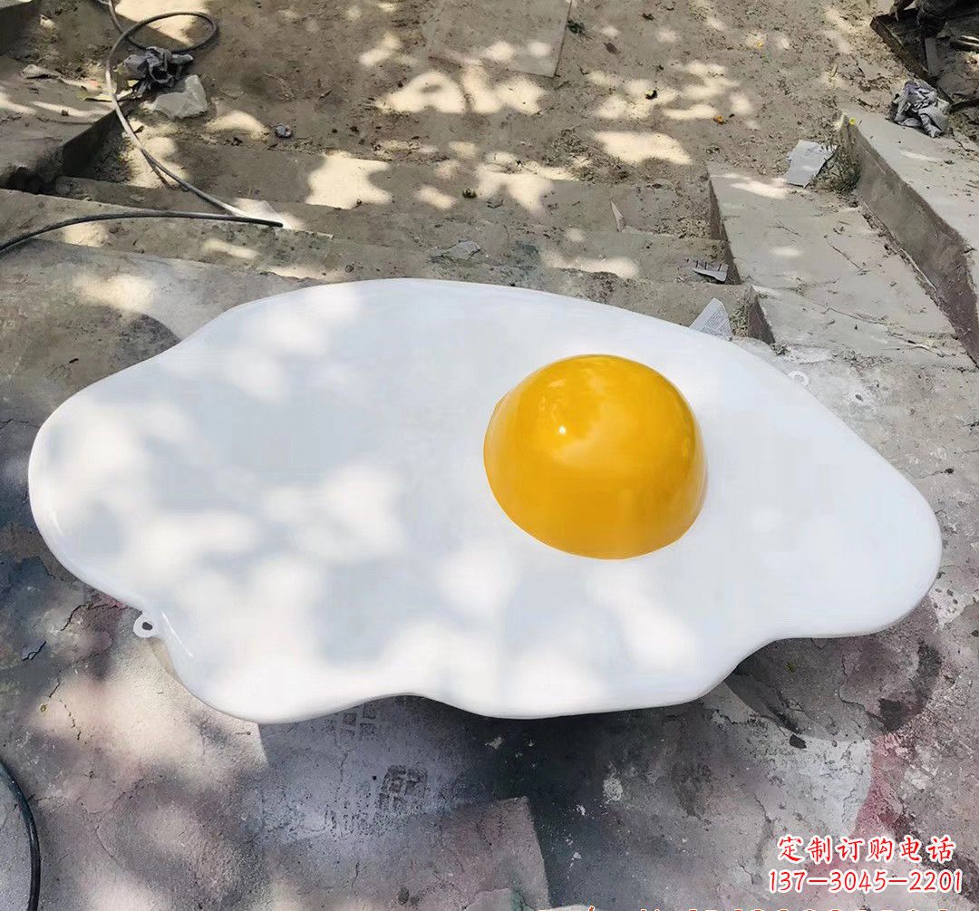 郴州玻璃钢鸡蛋雕塑——精美绝伦