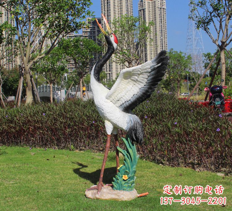 郴州仙鹤雕塑玻璃钢的艺术之美