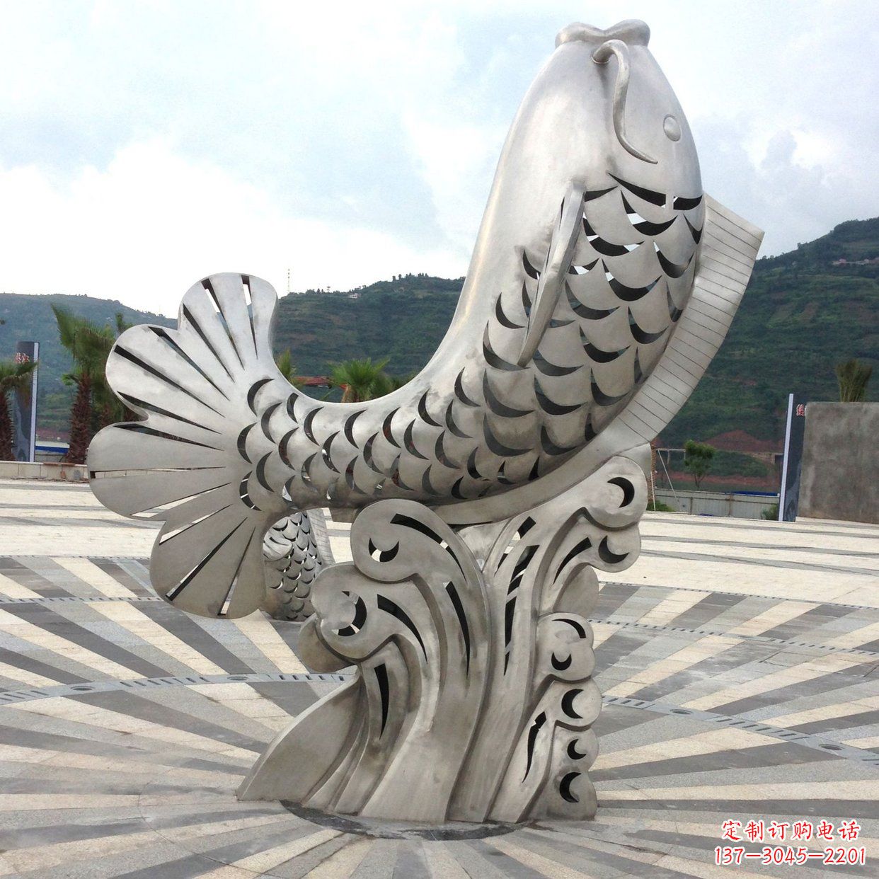 郴州不锈钢“鱼”园林水景喷泉动物景观雕塑