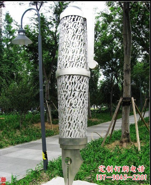郴州不锈钢钢笔雕塑艺术与科技的完美结合