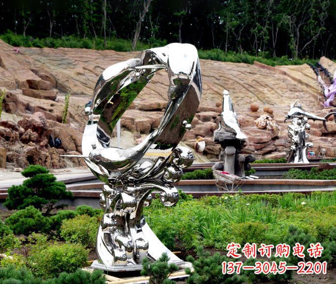郴州不锈钢海豚雕塑——精致的艺术品