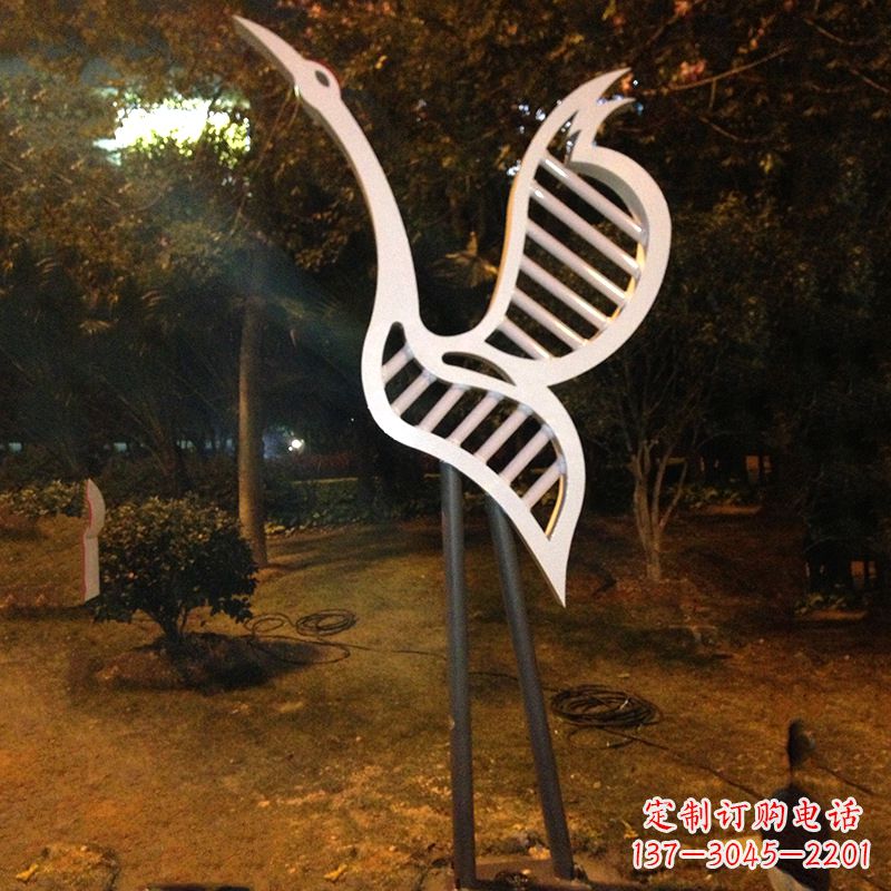 郴州仙鹤雕塑精美的不锈钢制作