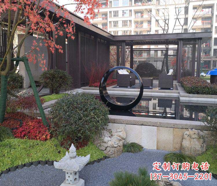 郴州不锈钢圆环雕塑——精美绝伦