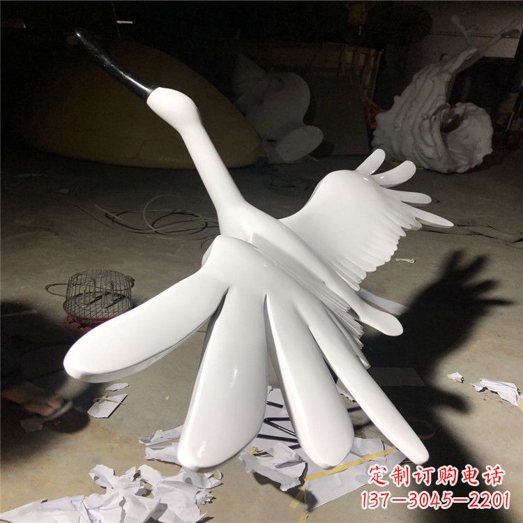 郴州精致的不锈钢丹顶鹤雕塑