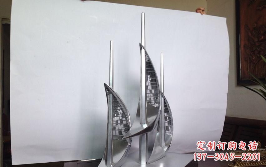 郴州不锈钢帆船雕塑传承精神的象征