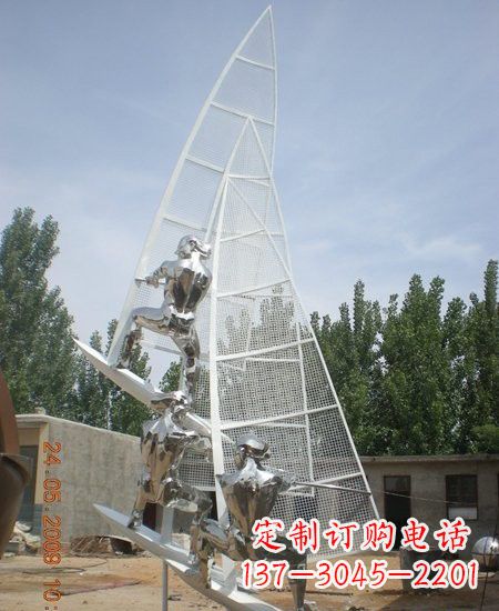 郴州海上航行不锈钢帆船雕塑