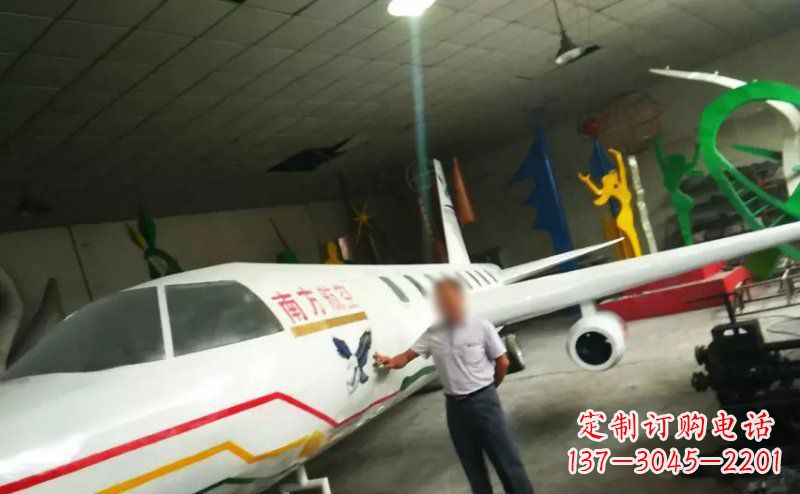 郴州不锈钢飞机雕塑精美的艺术作品