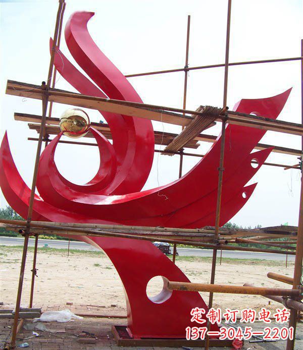 郴州凤凰展翅高飞——不锈钢凤凰明珠广场景观雕塑