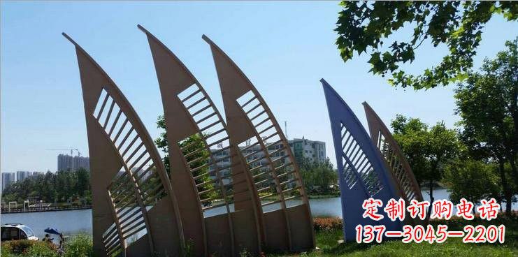 郴州不锈钢公园的船帆雕塑