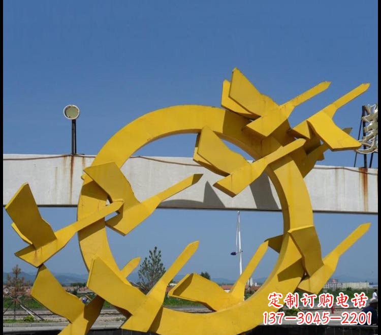 郴州不锈钢大雁雕塑点缀公园美景