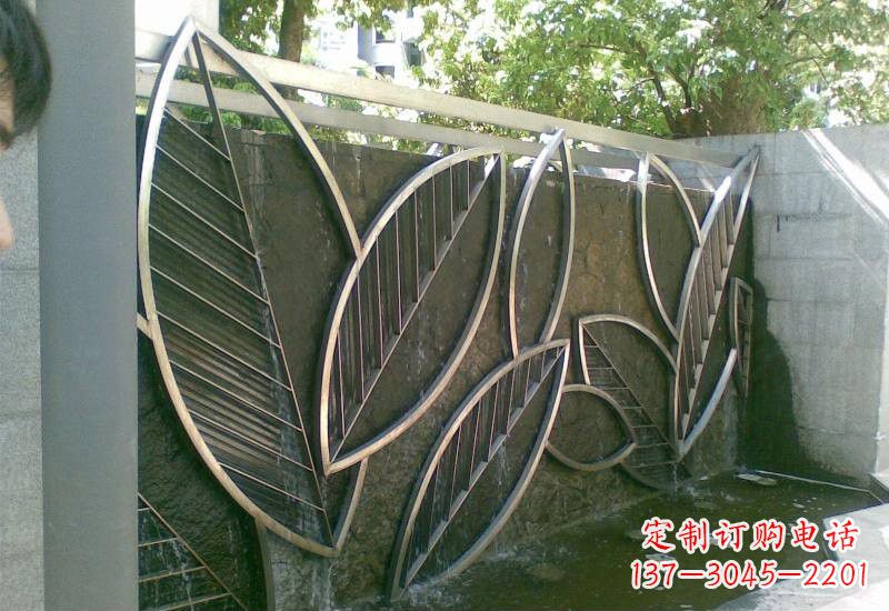 郴州不锈钢树叶雕塑——艺术与科技的完美结合