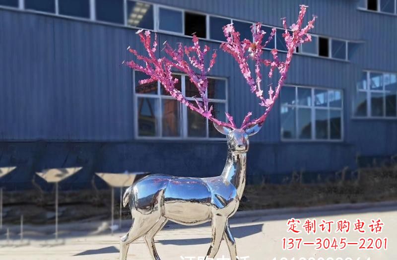 郴州梅花鹿雕塑不锈钢公园的美丽礼物