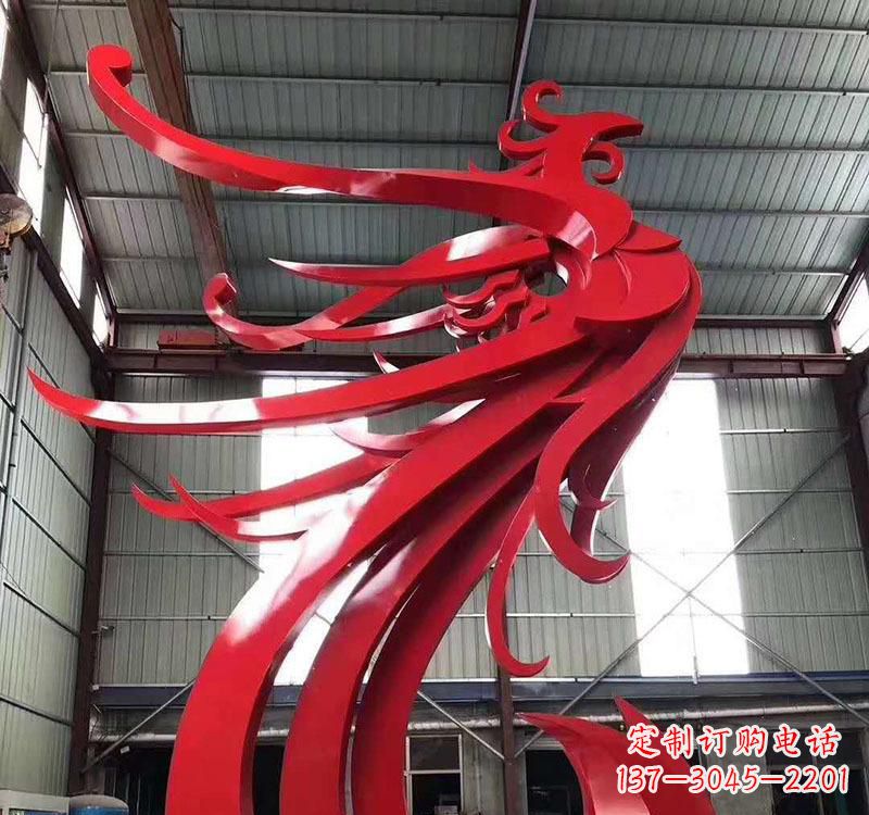郴州不锈钢凤凰雕塑高雅而精致