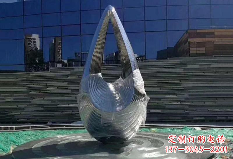 郴州不锈钢空心水滴雕塑美丽的艺术之作