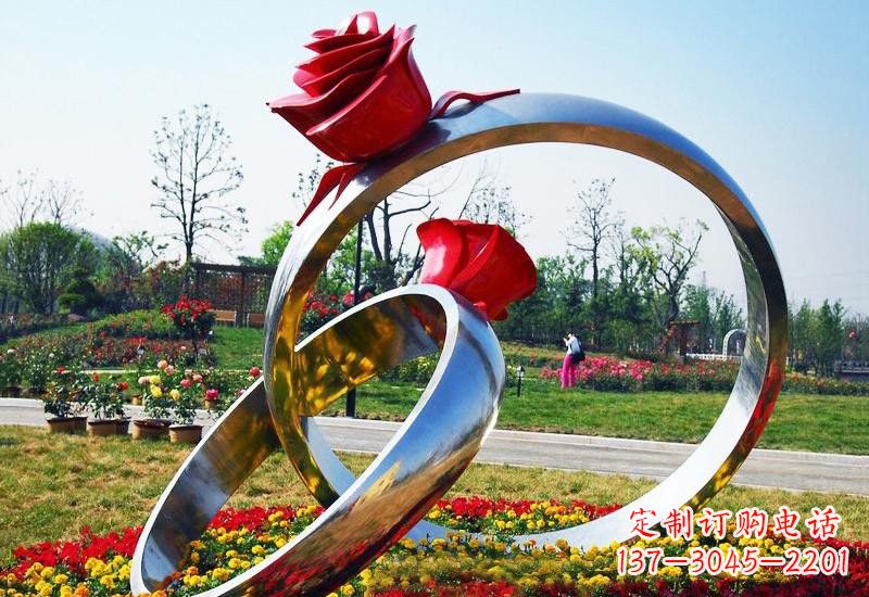 郴州不锈钢公园玫瑰花戒指雕塑精致精美的礼物