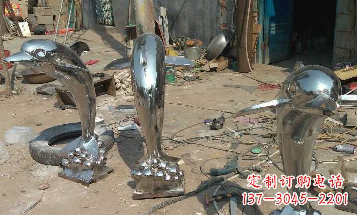 郴州不锈钢海豚雕塑——美丽的海洋之灵