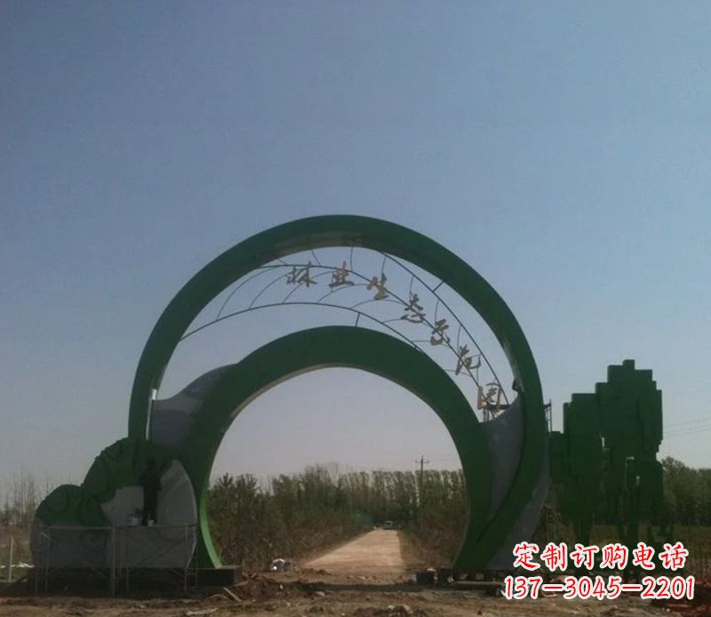 郴州不锈钢拱门雕塑给家园增添艺术气息