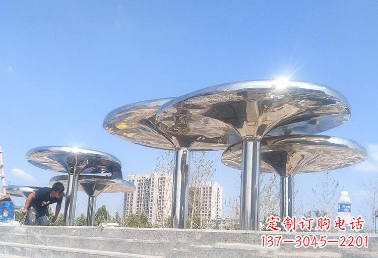 郴州不锈钢广场凉亭雕塑——精美雕塑点缀美丽环境