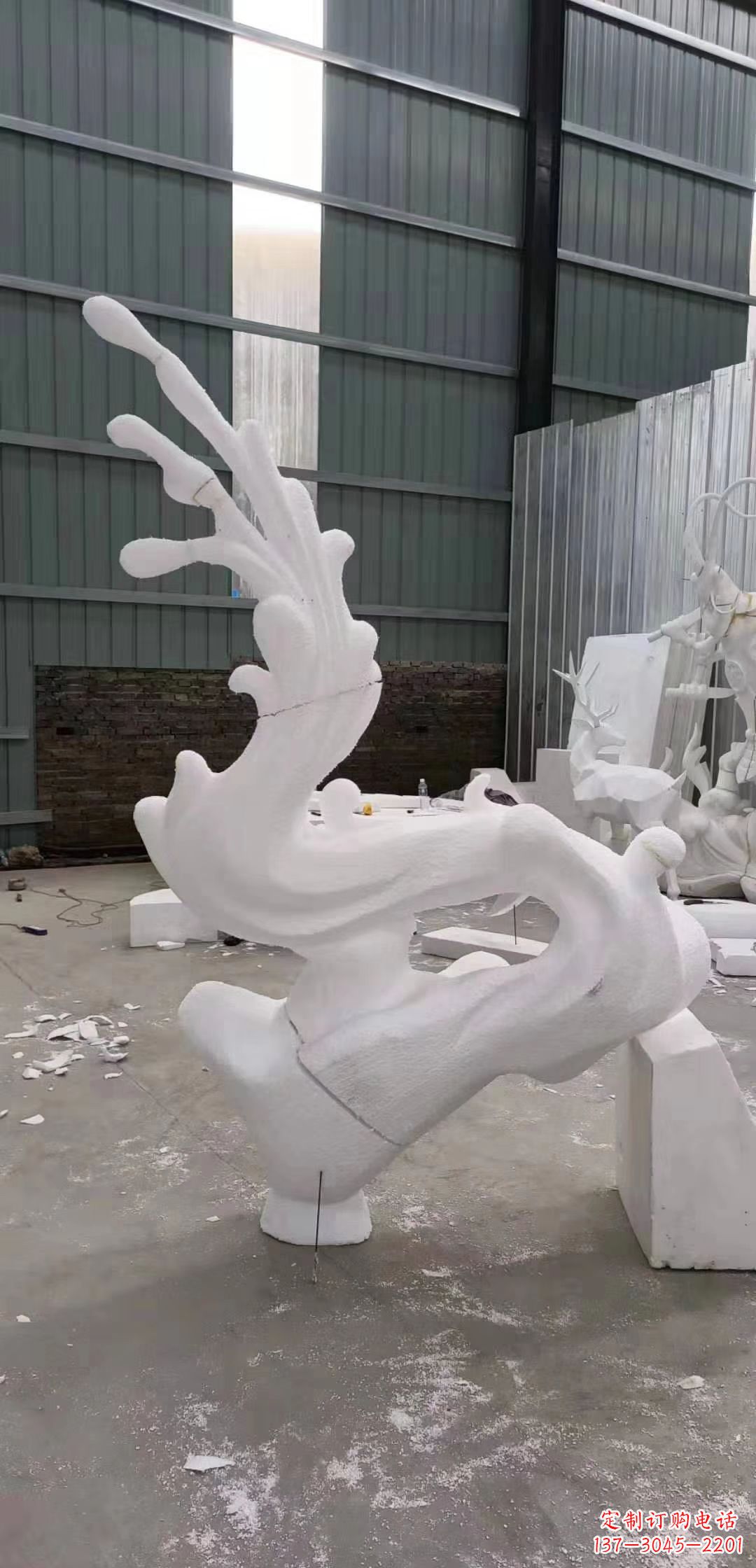 郴州魔力凤凰不锈钢的美学雕塑