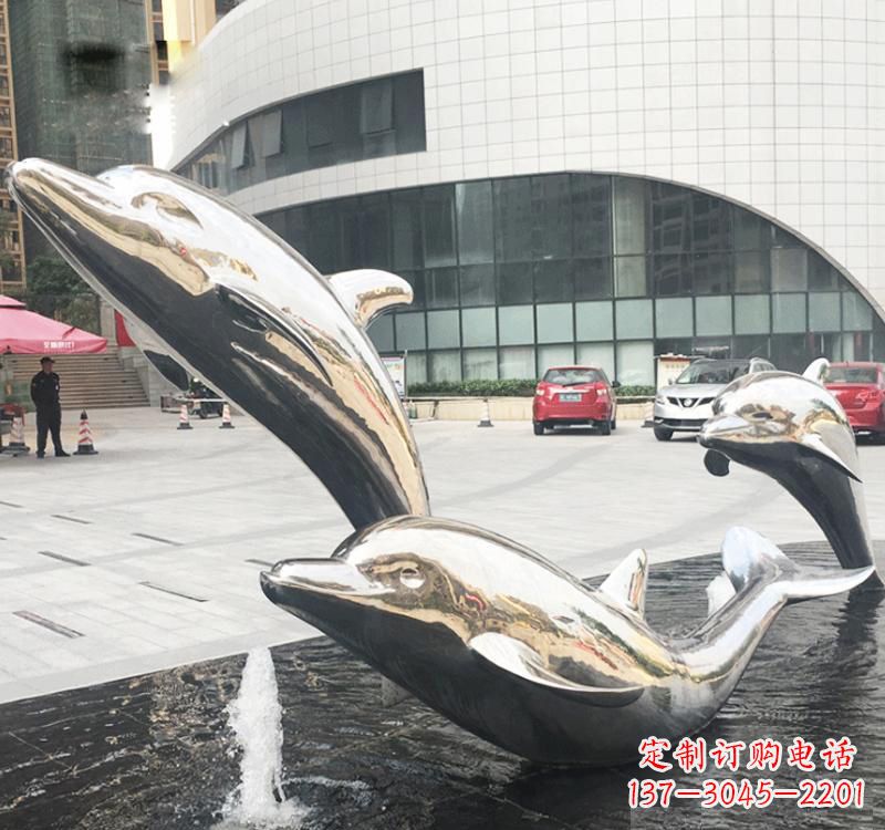 郴州不锈钢海豚雕塑艺术与美的结合