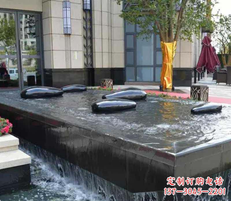 郴州不锈钢景观异形水滴雕塑