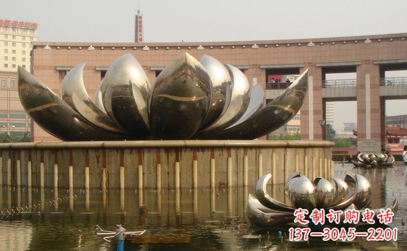 郴州不锈钢莲花雕塑一种精美的艺术品
