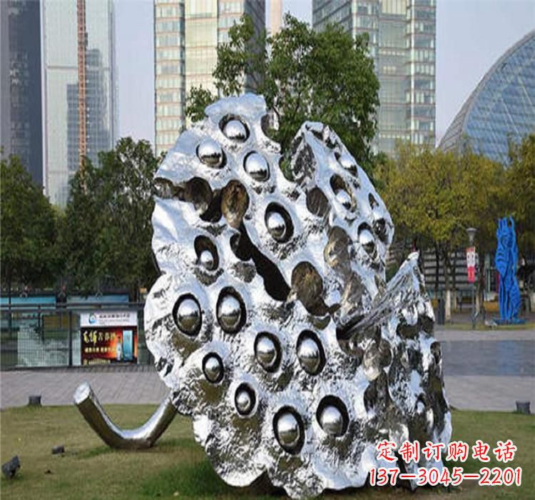 郴州不锈钢莲蓬雕塑源自中国传统文化的精美作品