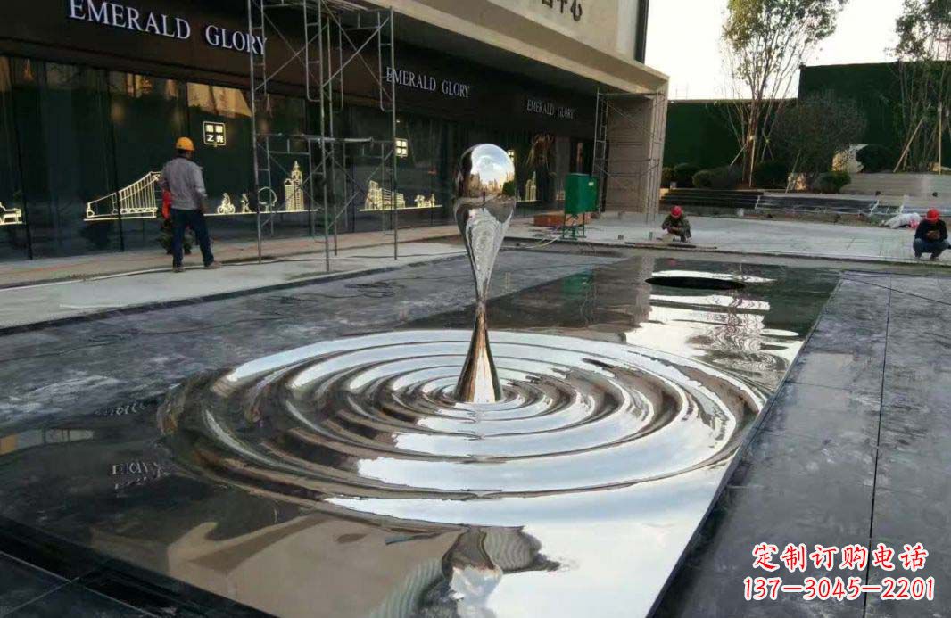 郴州不锈钢水滴雕塑美丽的艺术表现