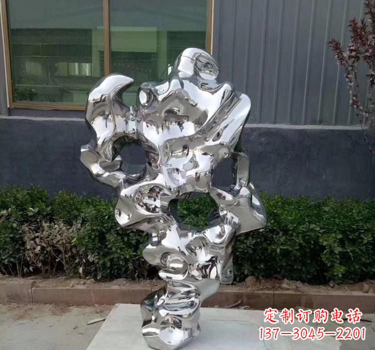 郴州精美太湖石雕塑,给环境带来灿烂光彩