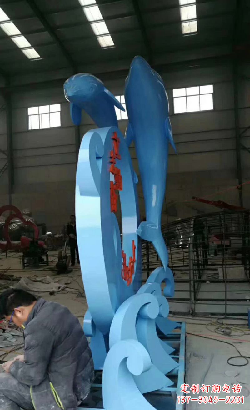郴州不锈钢海豚雕塑精致优雅的艺术品