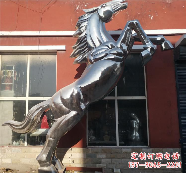 郴州不锈钢跳跃马雕塑