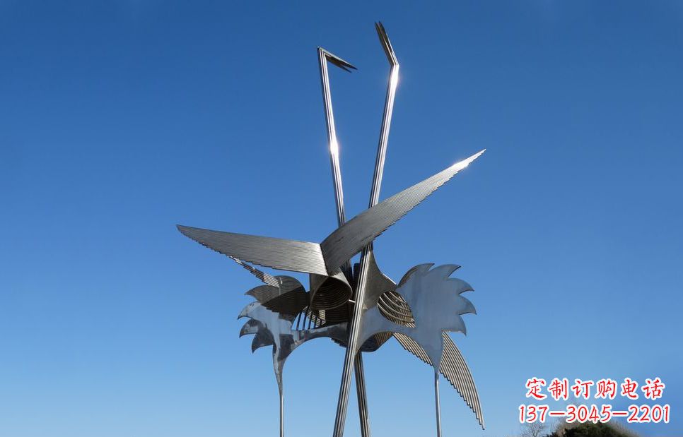 郴州不锈钢鸵鸟雕塑精美外形、传神表现