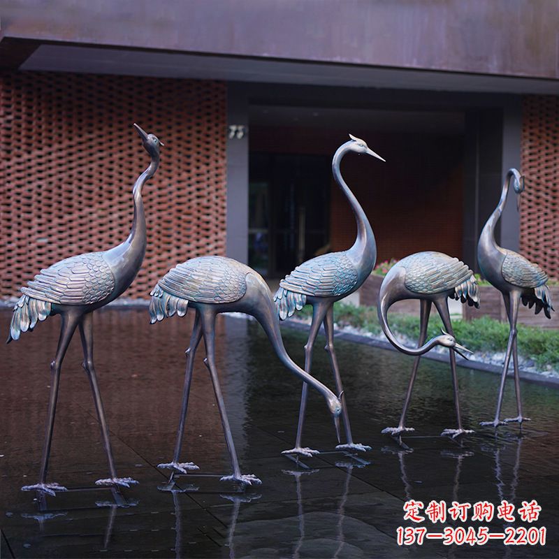 郴州不锈钢仙鹤飞翔雕塑