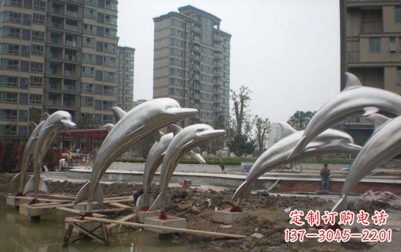 郴州海豚雕塑——欣赏不锈钢小区的精美绝伦