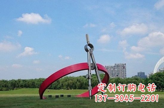 郴州不锈钢圆规雕塑——精致的艺术品