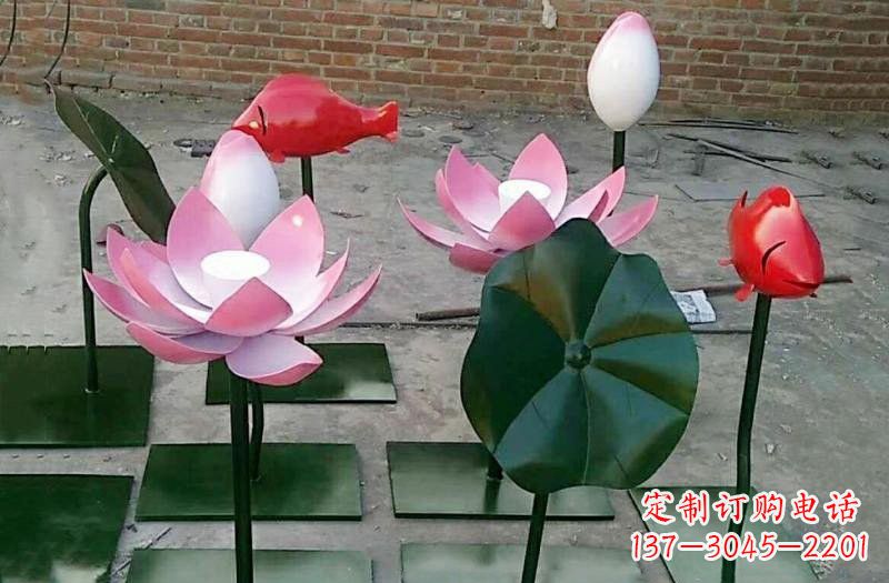 郴州彩色不锈钢鲤鱼雕塑传承古典文化的艺术之作