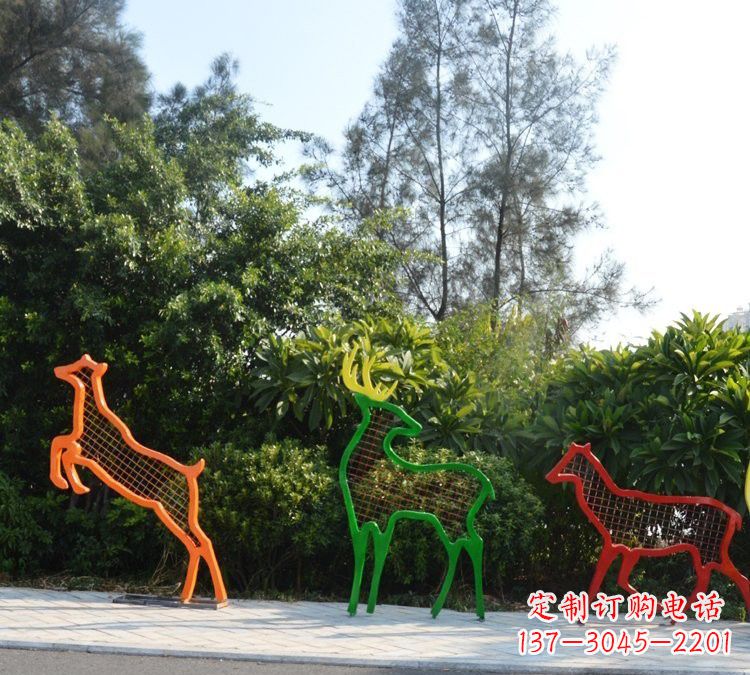郴州精美的彩色不锈钢梅花鹿雕塑
