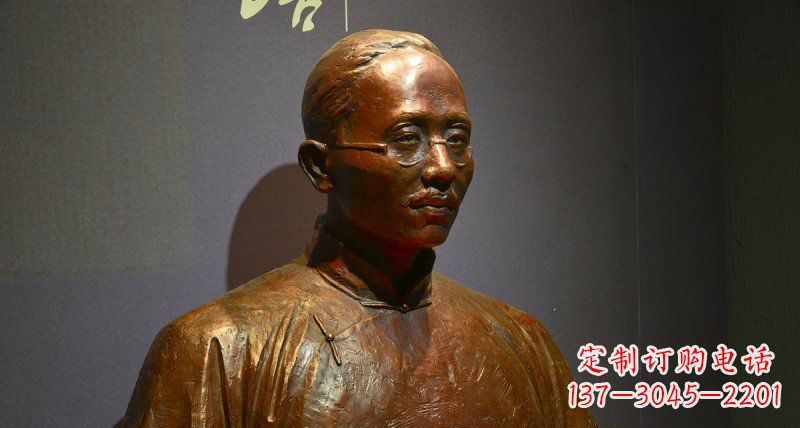 郴州蔡元培——一位传奇民族英雄的雕塑