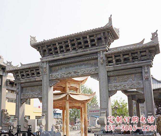 郴州村庄大理石三门牌坊石雕
