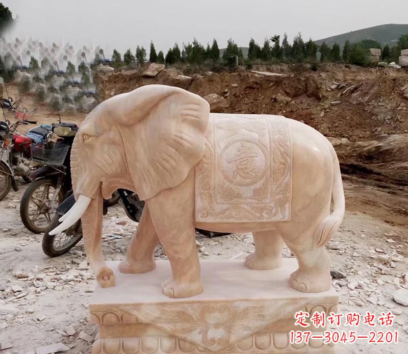 郴州优雅大象大理石雕塑