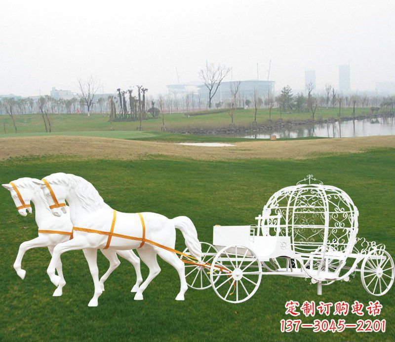 郴州优雅迷人的欧式马车动物玻璃钢雕塑