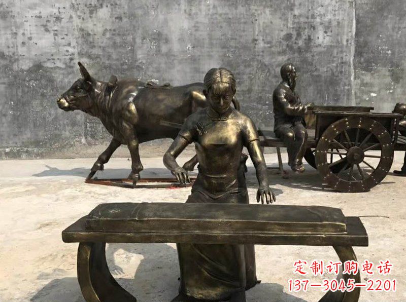 郴州铜制古筝人物校园景观雕塑