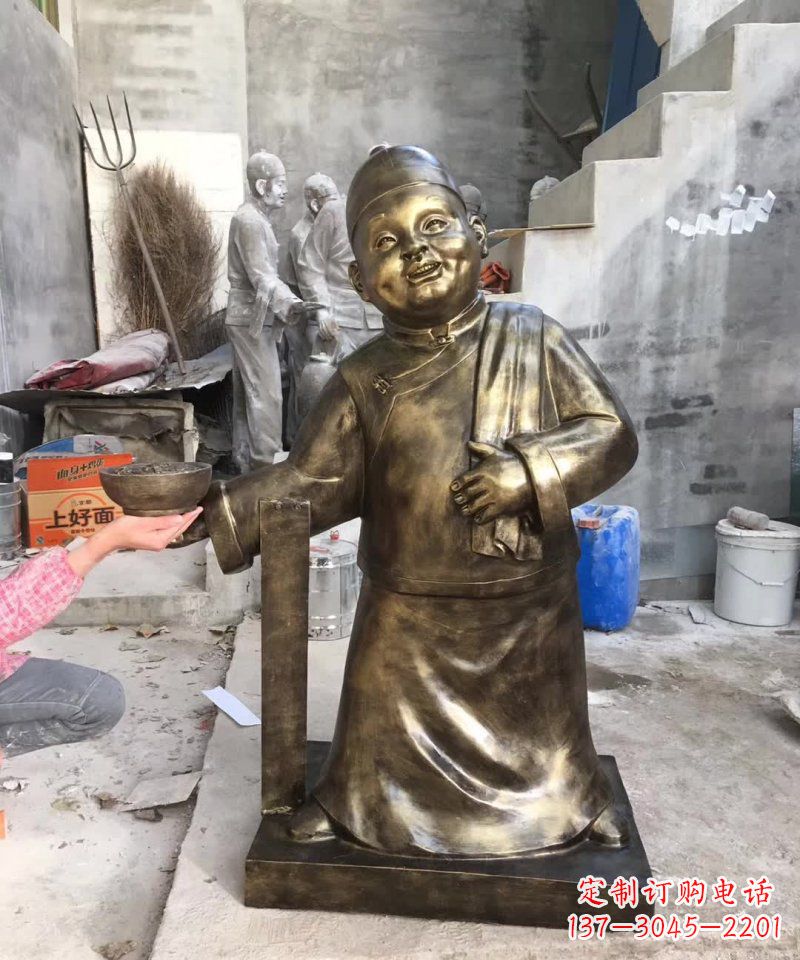 郴州店小二铜雕——精美精致的人物雕塑
