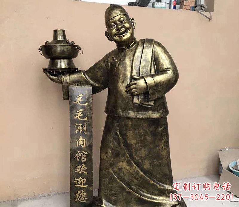 郴州店小二铜雕——精致细腻的艺术之美