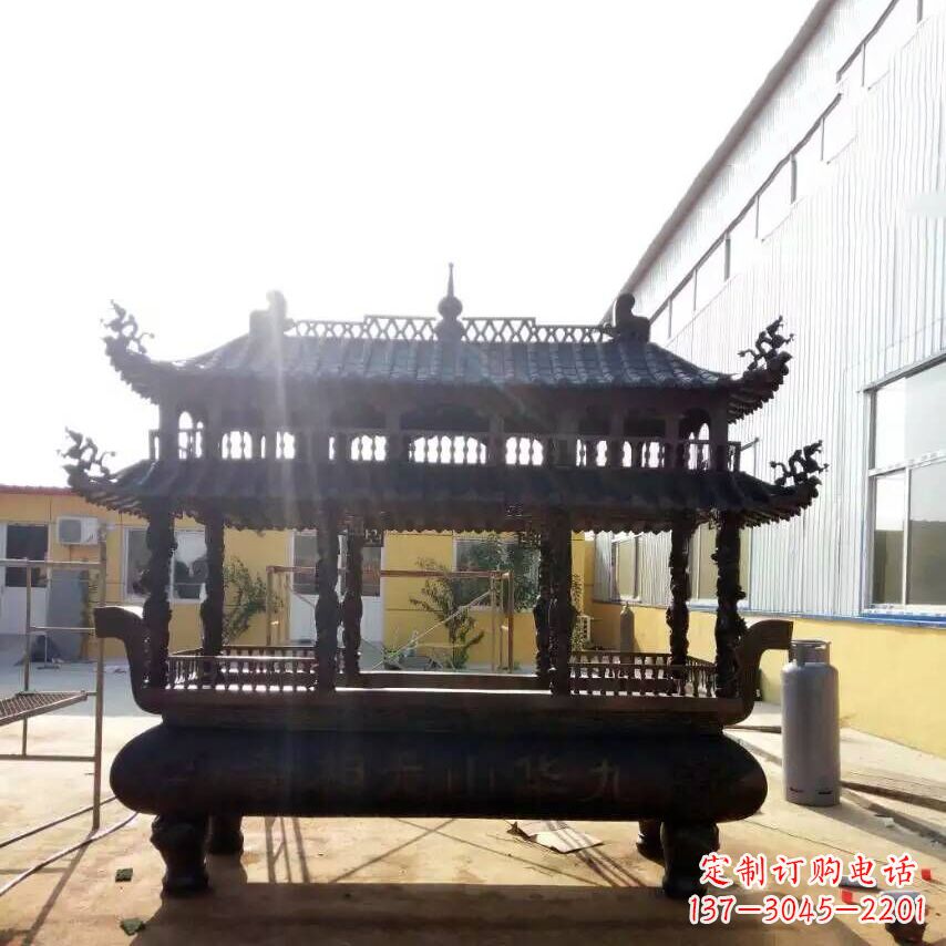 郴州欣赏传统文化的多层铜香炉雕塑