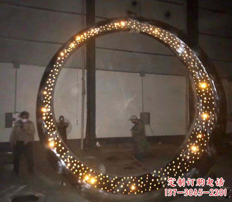 郴州发光圆环不锈钢雕塑