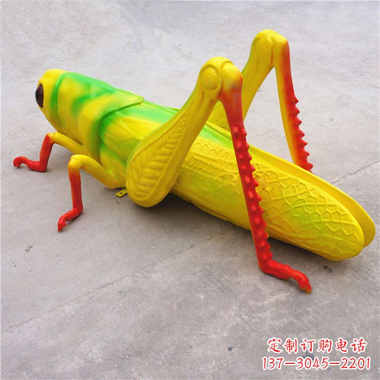 郴州仿真蝗虫玻璃钢蚂蚱雕塑