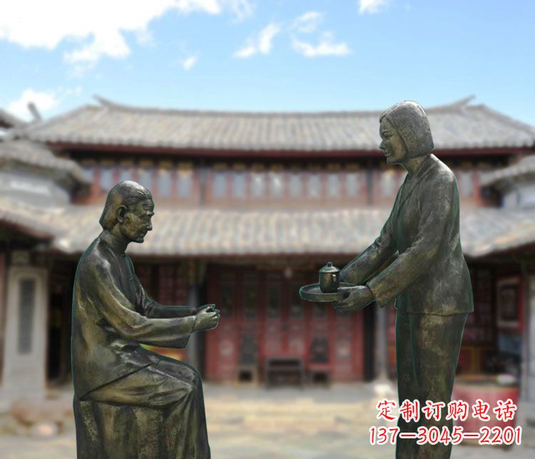 郴州给母亲敬茶的女儿铜雕